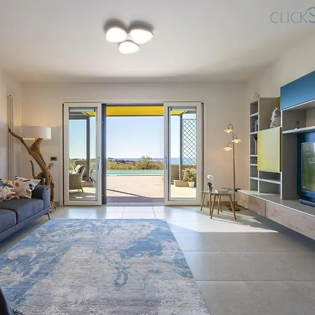 Beautiful Villa With Sea View