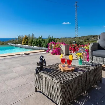 Beautiful Villa With Sea View Willa *